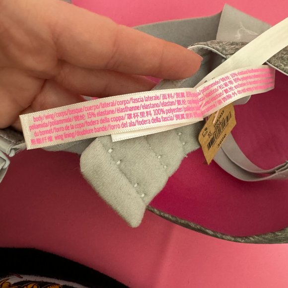 PINK Wear Everywhere Wireless Lightly Lined Bra New With Tags Size 36DD - Picture 6 of 10